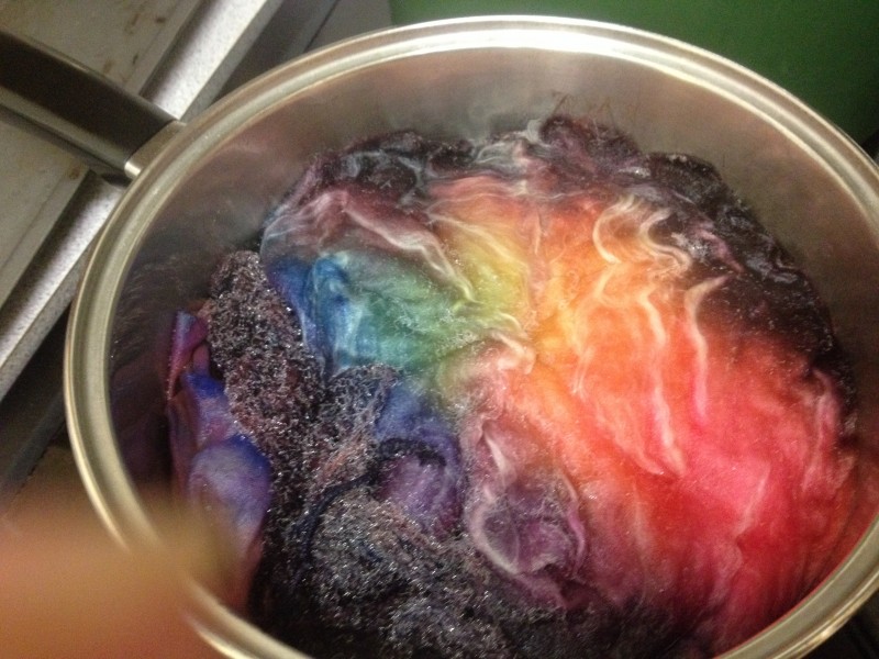 dyeing with complementary colours